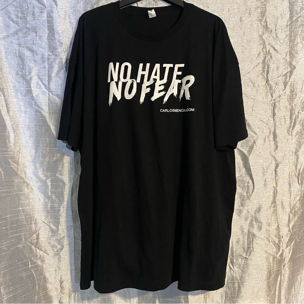Carlos Mencia SZ 3XL GUC No Hate No Fear tour tee shirt